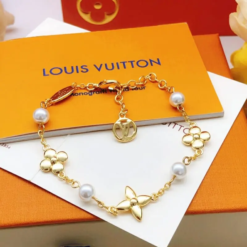 louis vuitton lv bracelets s_1234a60